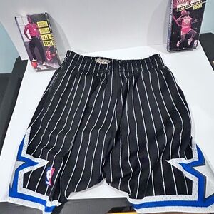 Mitchell Ness size L vintage basketball 90’s Orlando Magic shorts